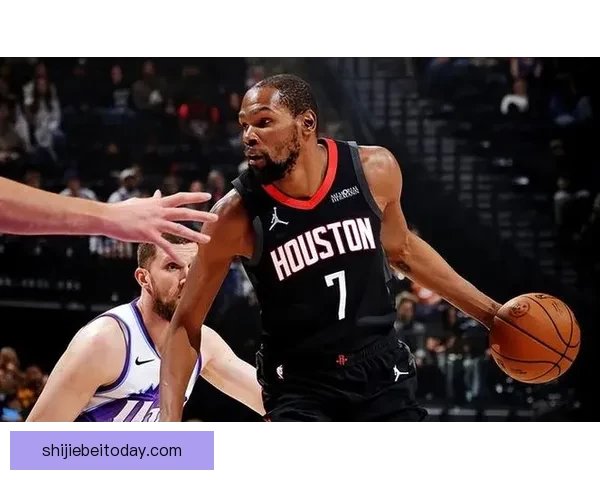 火箭豪取五连胜杜兰特三节砍下25分谢泼德先发战绩耀眼