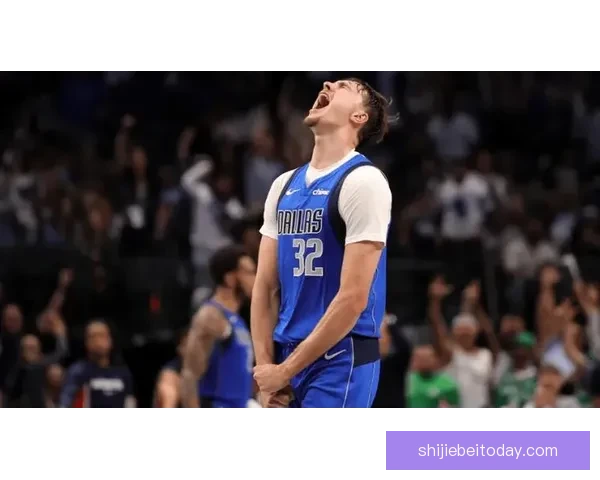 弗拉格新秀赛季四大数据领跑独行侠或成历史第二人比肩乔丹